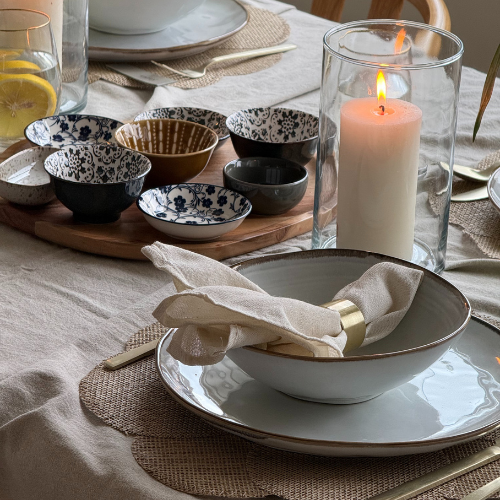Tafel dekken voor Eid Al-Fitr