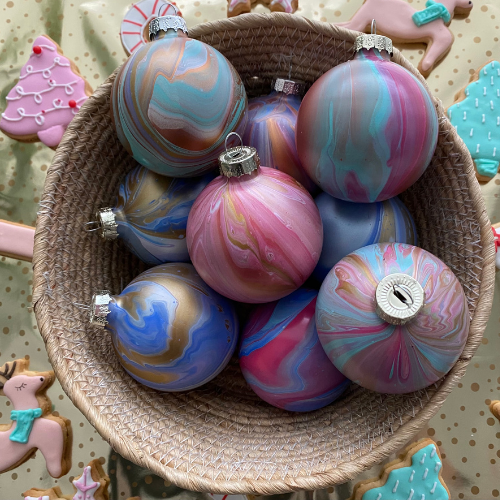 Kerstballen schilderen