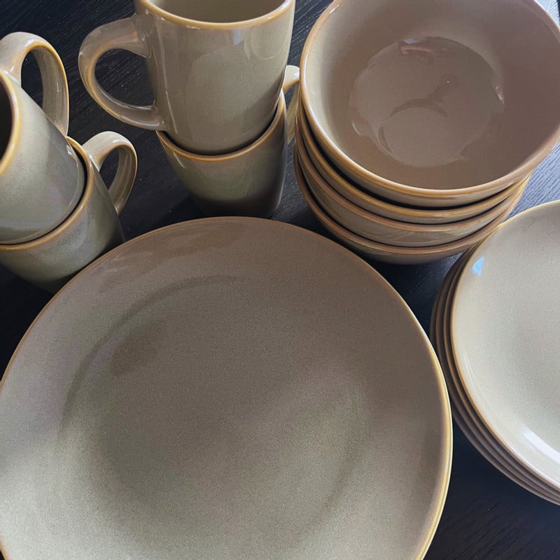 Serviesset - beige - 16-delig - 4 persoons  - reactive glaze