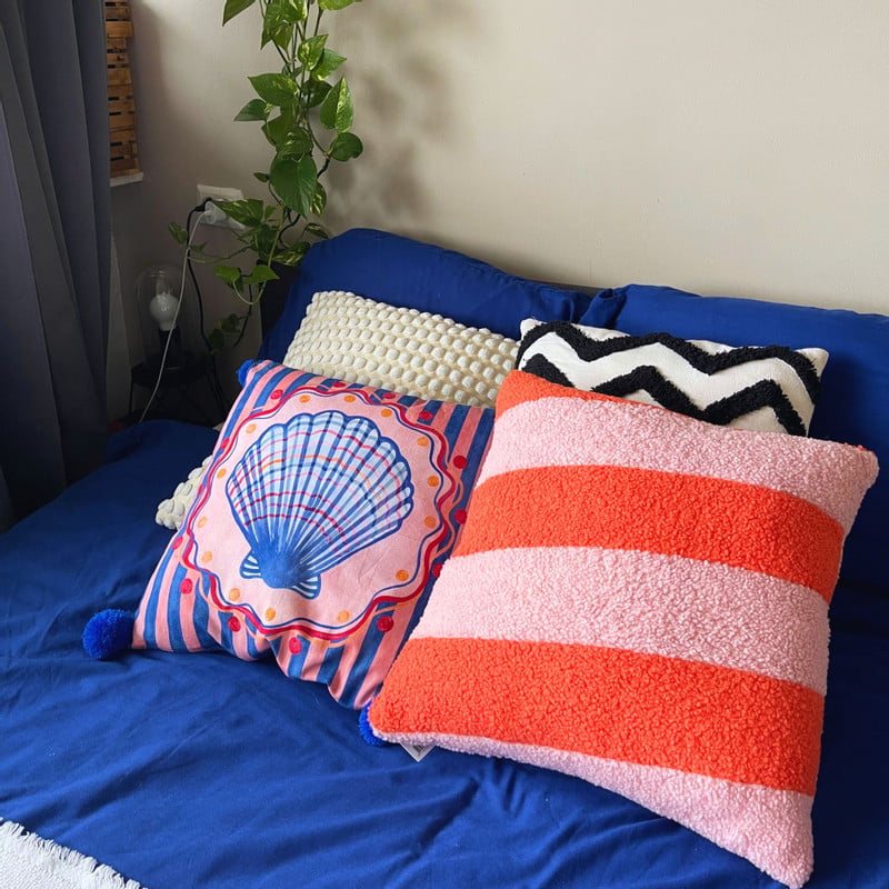 Kussen teddy streep - rood/oranje - 45x45 cm