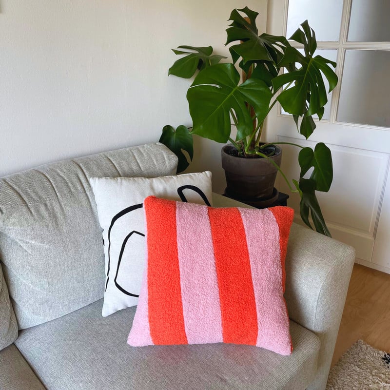 Kussen teddy streep - rood/oranje - 45x45 cm
