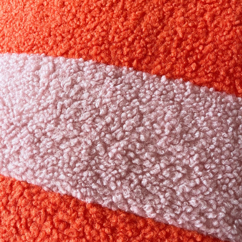 Kussen teddy streep - rood/oranje - 45x45 cm