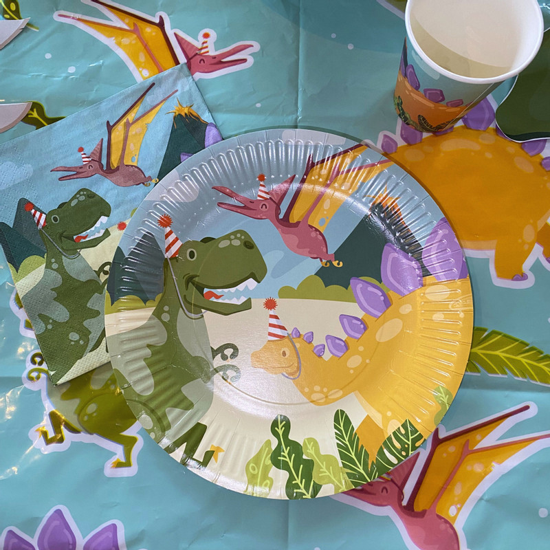 Papieren bekers dino - set van 10