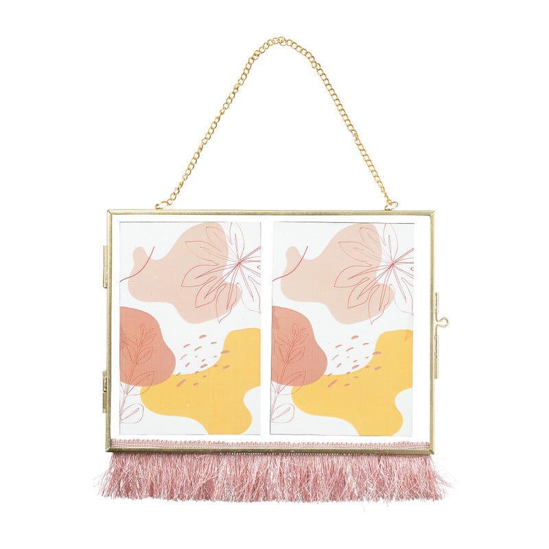 Dubbele fotolijst aan ketting met franje - 10x15 cm - goud/roze