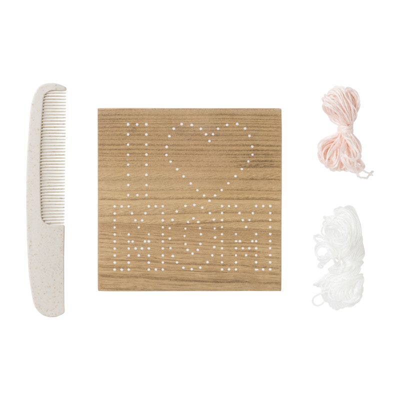 String art - I love mom