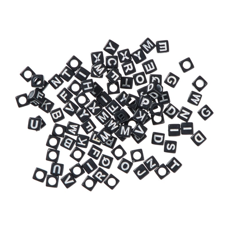 Kralen met letters - zwart - set van 100