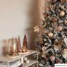 Kerstboom beeldje groot - donkerbruin - ø8x30 cm