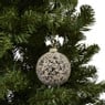 Kerstbal met goudkleurigen vlokken - zwart/goudkleurig - ø8 cm