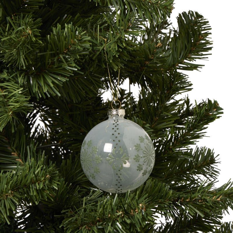 Kerstbal met groene bloemen - wit/transparant - ø8 cm