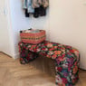Bankje bouquet - rood/paars/zwart - 44x120x45 cm