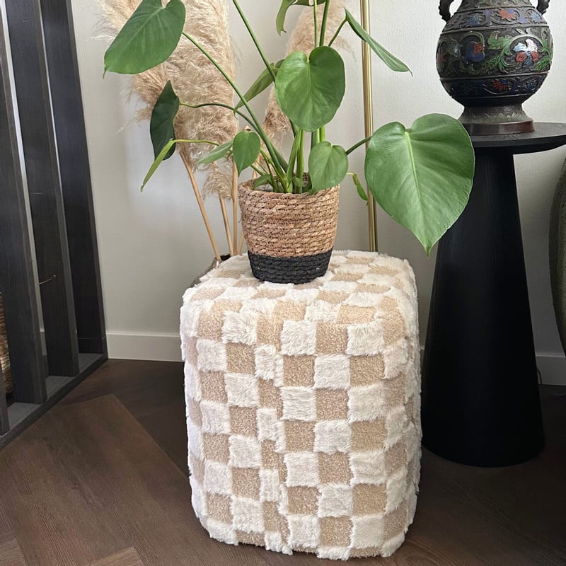 Poef checks - beige - 38x35x35 cm