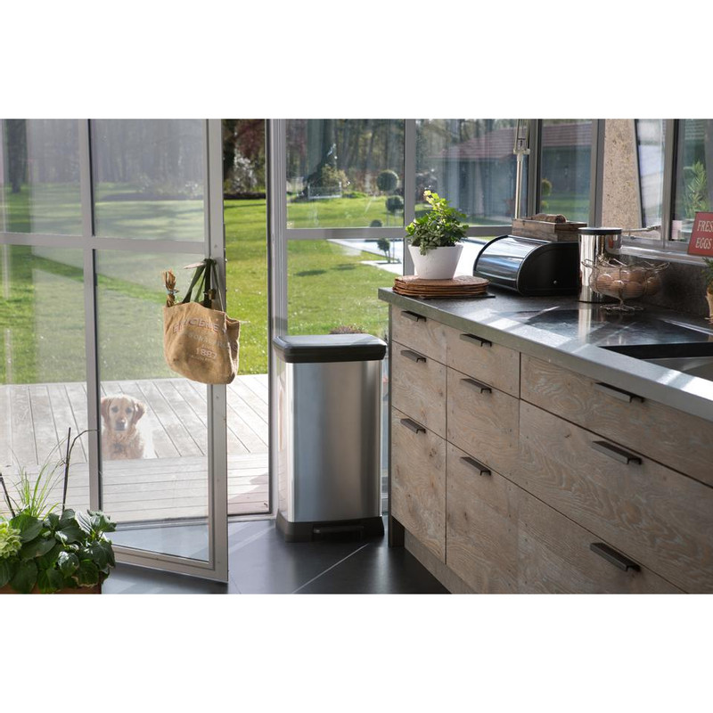 Curver decobin pedaalemmer - 50 liter - zilver/zwart